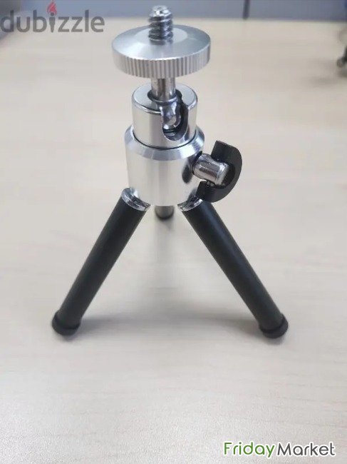 For Sale Tripod Stand المحرق البحرين